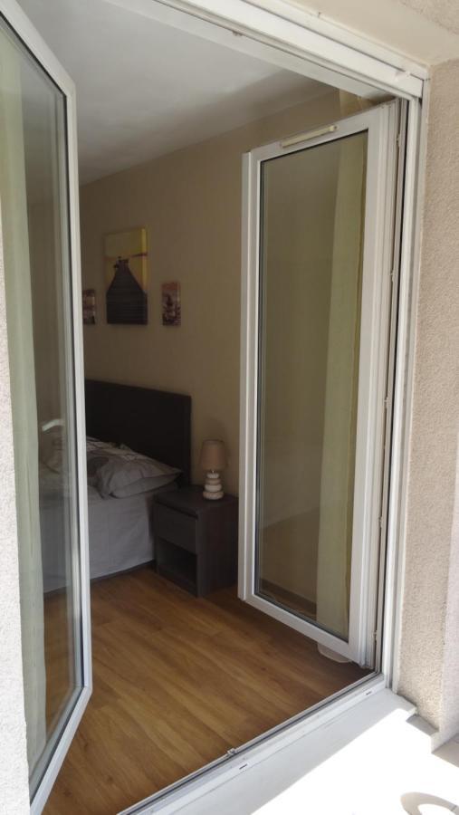 Appart T2 Standing Tout Confort Avec Balcon - Parking En Option ลียง ภายนอก รูปภาพ