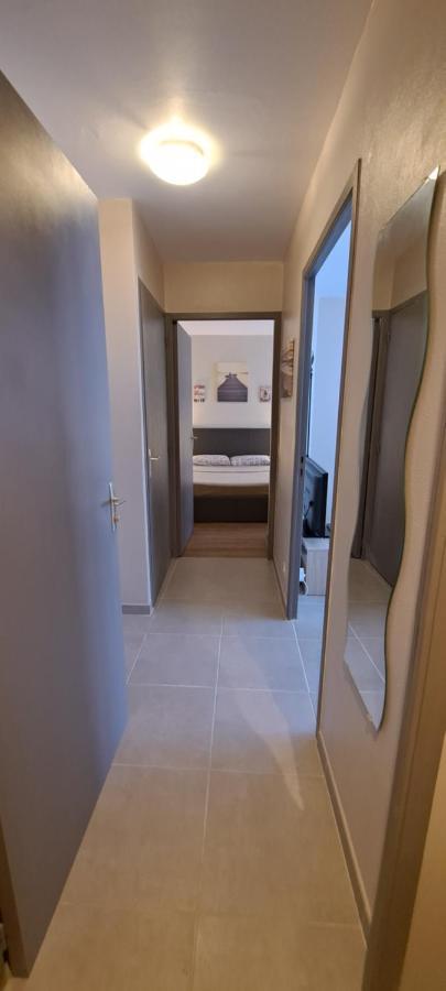 Appart T2 Standing Tout Confort Avec Balcon - Parking En Option ลียง ภายนอก รูปภาพ